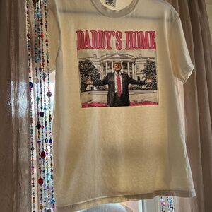 Ivory/cream Graphic Trump T-Shirt with Pink and Black Print